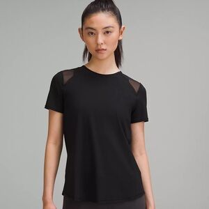NEW Lululemon Sculpt Short Sleeve shirt